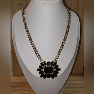 Elegant Black and Gold Necklace